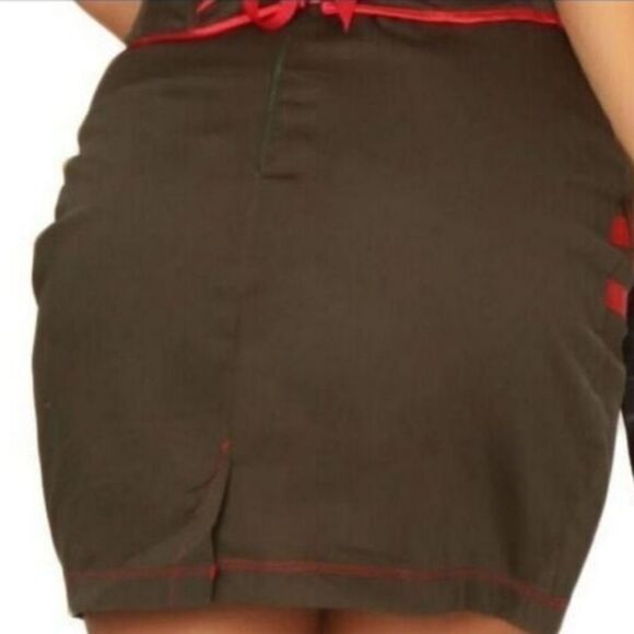 Shirley "Herr Commandant" Corset Costume - Picture 5 of 9